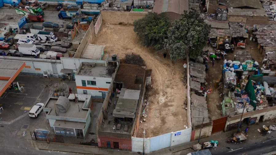 Terreno en cercado de Lima cerca a la calle Huánuco